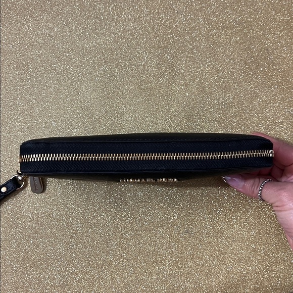 Used Michael Kors Black Saffiano Leather Continental Zip-Around Wristlet Wallet - Picture 10 of 16